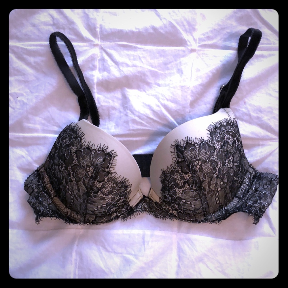 Dream Angels Victoria’s Secret push-up bra
